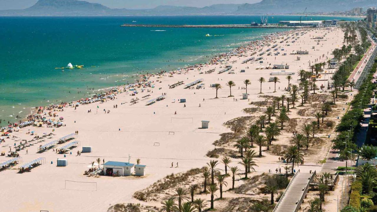 Barraques 65 Playa De Gandia Solo Para Familias Exteriér fotografie